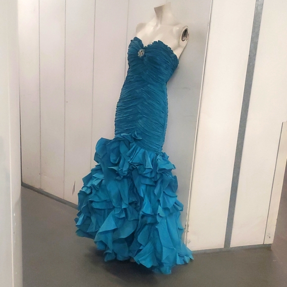 Alyce Designs AQUA Ruche Bodice Strapless Mermaid Dress Maxi Gown Slit Ruffles 4 - Picture 1 of 17